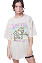 Load image into Gallery viewer, Dreamer Tour Leopard Graphic Tee