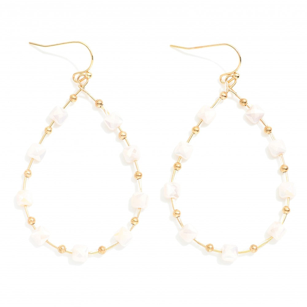 Dazzling Earrings (White)