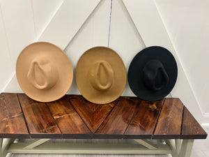 Out West Wide Brim Hat with Belt